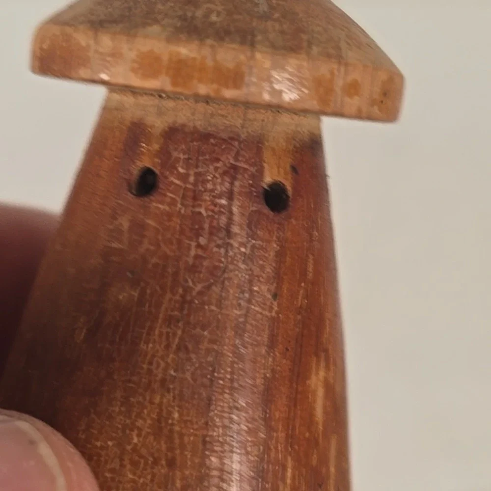 Cacapon State Park Wooden Salt Pepper Shakers Set 2‎ Vintage West Virginia